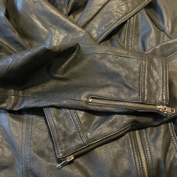 INC leather jacket - Picture 8 of 8